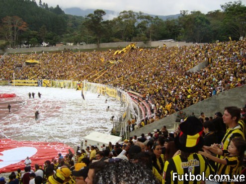 Fiesta Aurinegra - Foto: fútbol.com.ve
