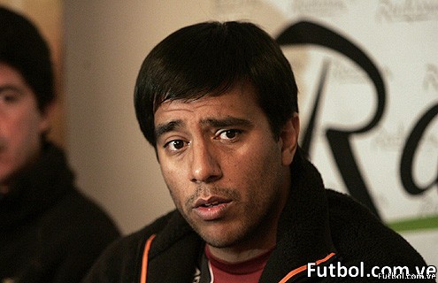 FARÍAS DESVELA EL EQUIPO CONTRA BOLIVIA, CON CUATRO JUVENILES Y MALDONADO Farías entiende las críticas