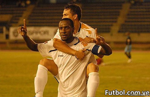 real-esppor-1NDV Los de Chita Sanvicente se escapan en la punta